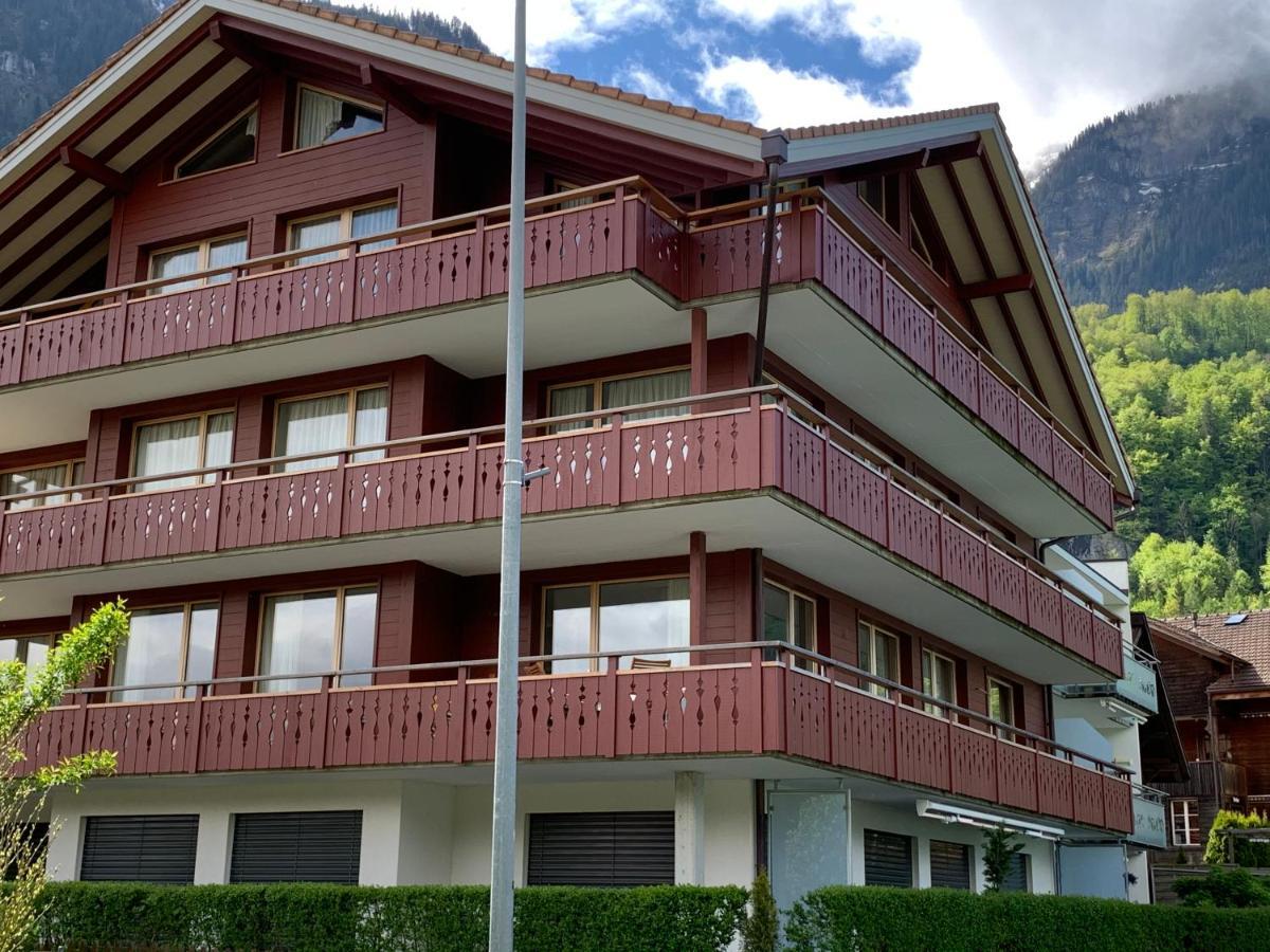 Seehaus Lake View 3-Bedroom Apartment Iseltwald ภายนอก รูปภาพ